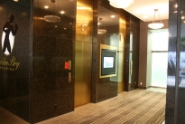 24. Lobby