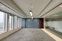 85. Suite 700