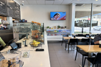 18. Lobby Retail 2