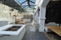 25. Atrium