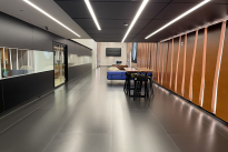 27. Lobby