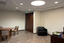 89. Suite 800