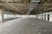 76. Suite 1400
