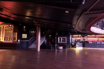 31. Interior