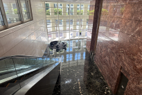45. Lobby
