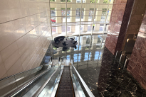 37. Lobby