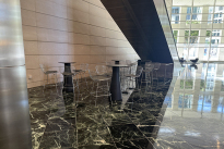 32. Lobby