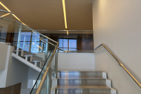 225. Thirty First Floor