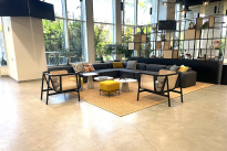 68. Lounge