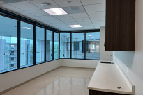 123. Suite 350