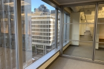 123. Suite 820