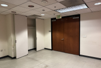 100. Suite 800