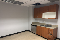140. Suite 880