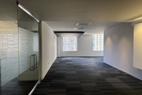 180. Suite 800