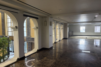 65. Suite 220