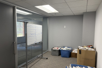 204. Suite 880