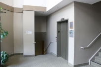 12. Lobby