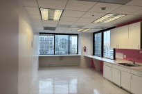 130. Suite 1000