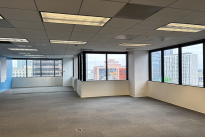 128. Suite 1000