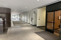 25. Lobby