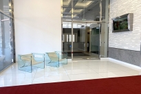 27. Lobby