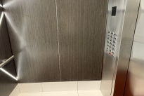 33. Lobby