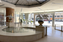 23. Lobby