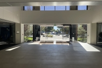 28. Lobby