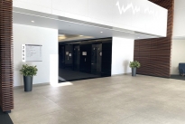 27. Lobby