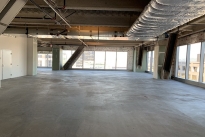210. Floor 28