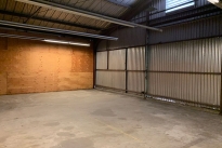 136. B14 Warehouse