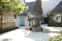 111. Bungalows
