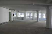 19. Suite 300