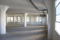 21. Suite 300