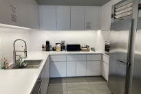 476. Tenant 1  Floor 32