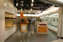 127. Cafe