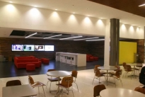 62. E Lounge