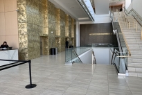 38. Lobby