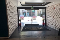 8. Lobby