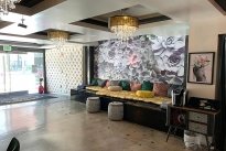 13. Lobby