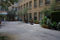 621 S Spring
