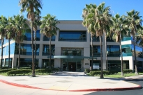 Valencia Corporate Plaza
