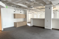 160. Tenth Floor