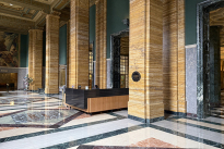 24. Lobby