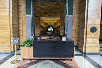 26. Lobby