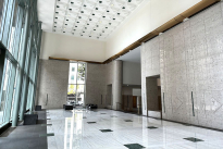 28. Lobby
