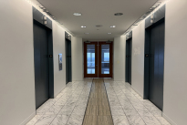 283. 21st Fl. 2049 Bldg