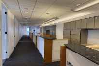 292. 21st Fl. 2049 Bldg