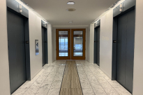 307. 22nd Fl. 2049 Bldg