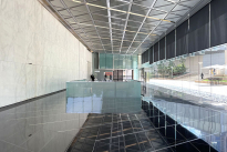 81. Lobby 2049 Bldg